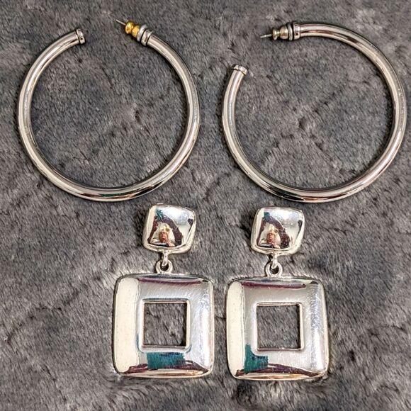 Vintage Bundle Silvertone Hoop & Square Earrings - 2 pair Bundle - Picture 4 of 11
